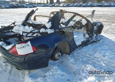 2006 Mercedes-Benz Sl 500 from USA, damaged, VIN WDBSK75F76F111321